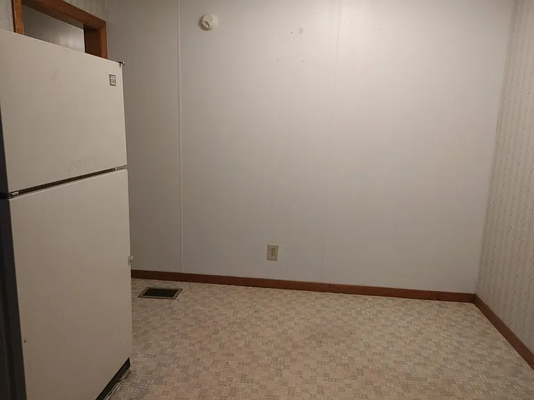 212 W Main St #212.5 — Photo 12