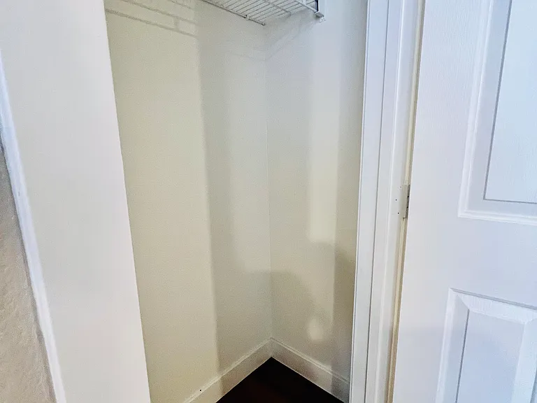 8555 W Russell Rd #1002 — Photo 14