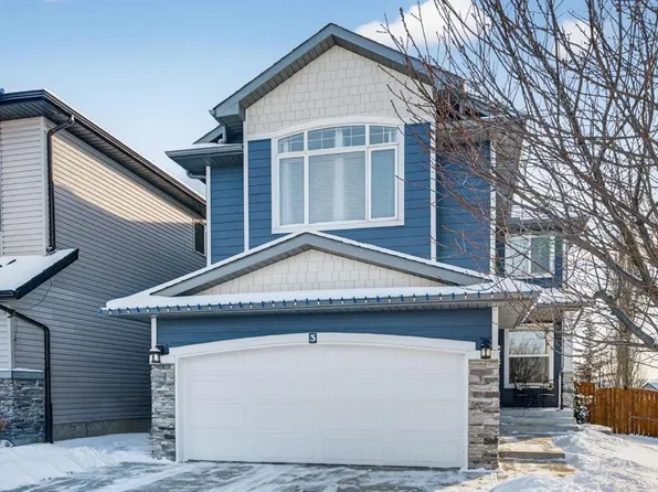 3 N Pantego Ave NW, Calgary, AB T3K 0C4