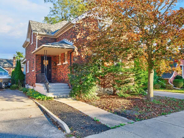 61 Traymoor St, Kingston, ON K7L 4K9