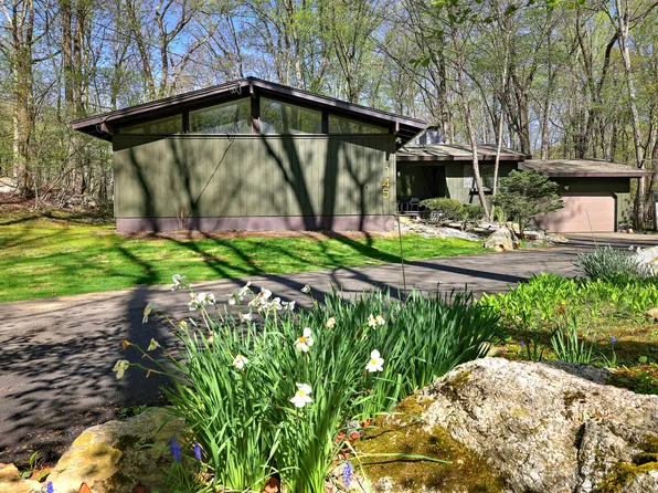 145 Guinea Road, Stamford, CT 06903