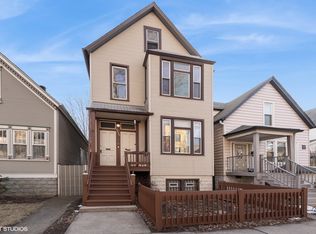 2233 N Sawyer Ave, Chicago, IL 60647