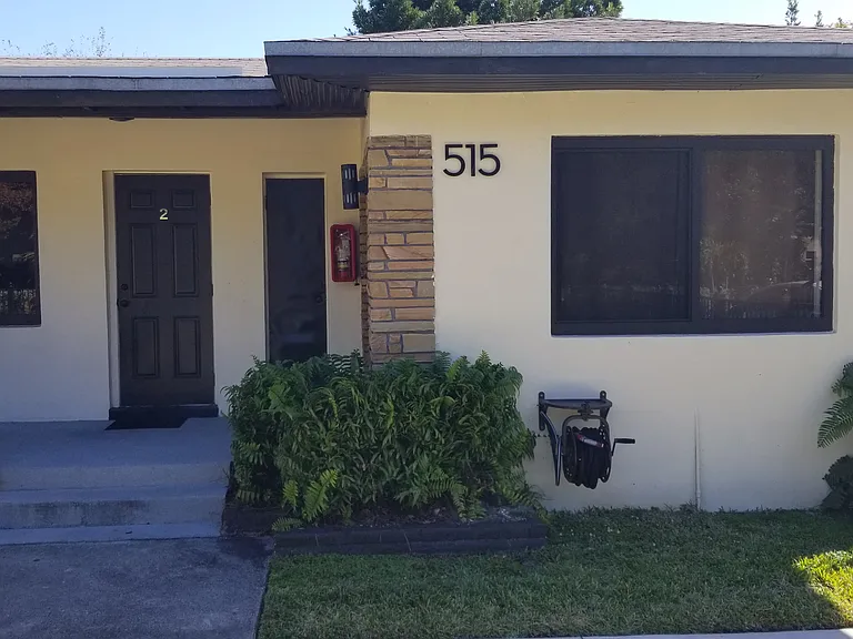 515 S 20th Ave #3 — Photo 1