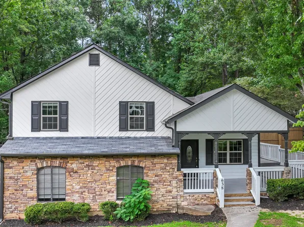 638 Granite Ln, Loganville, GA 30052
