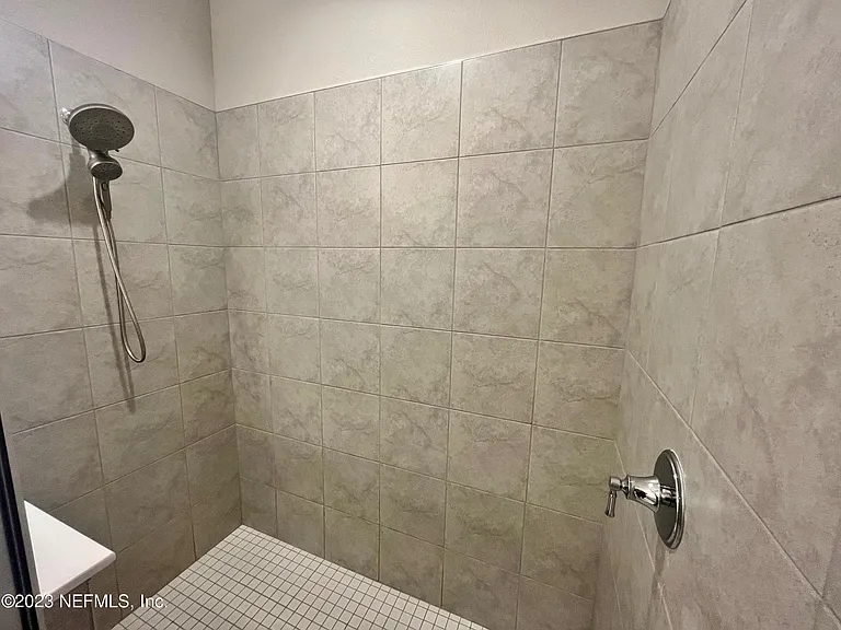2117 Hawkeye Pl — Photo 24