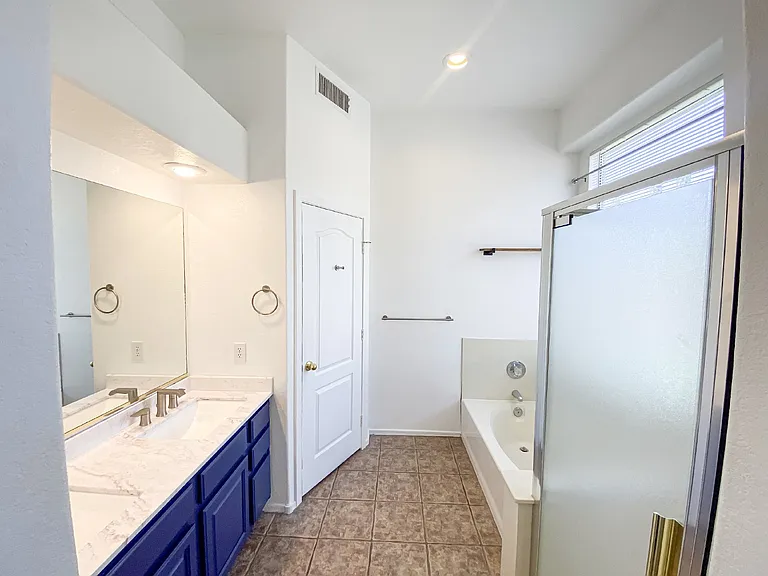 3918 E Juanita Ave — Photo 15