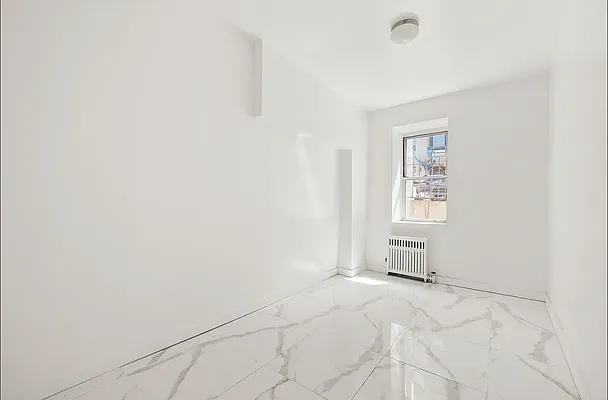 Rented by Compass | media 12