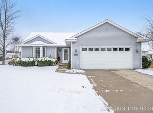 6627 Madison Ave SE, Grand Rapids, MI