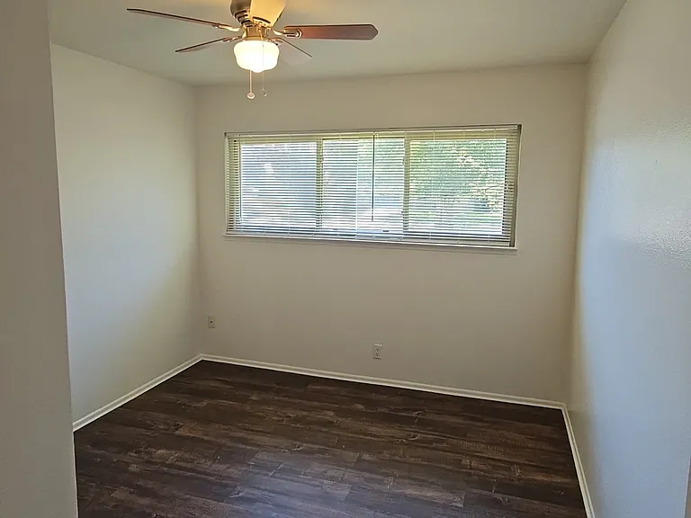44836 Lorimer Ave — Photo 5