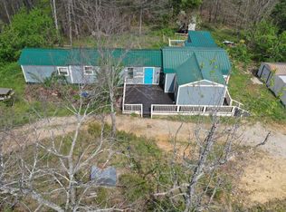 326 Pond Hollow Rd, Lobelville, TN 37097