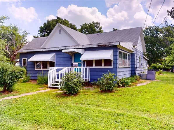 602 N Washington St, Nevada, MO 64772