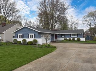 451 Powell Dr, Bay Village, OH