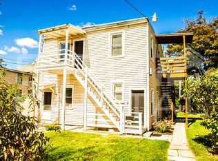 241 York St APT 6, Hanover, PA 17331