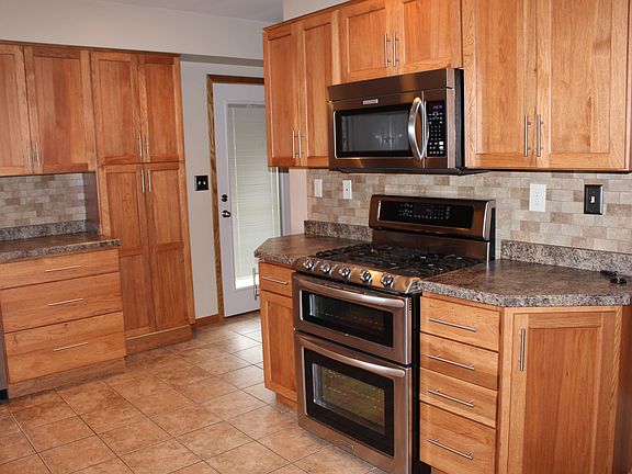 Gas stove with double oven