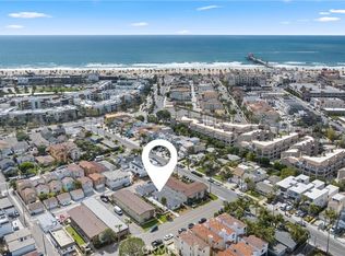 206 Chicago Ave, Huntington Beach, CA 92648