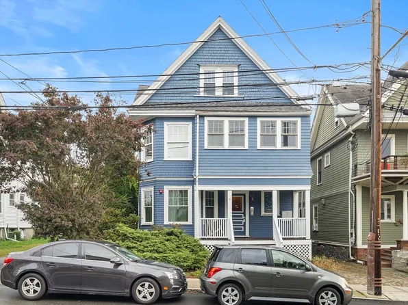 9 Cedar St #2, Somerville, MA 02143