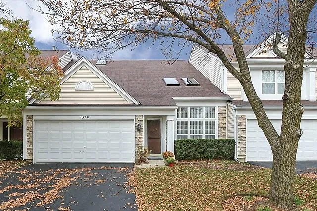1370 Diamond Dr photo 1