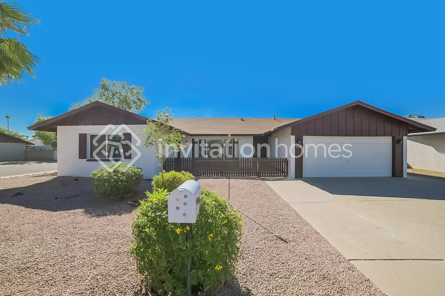 4803 W Gardenia Ave Glendale, AZ 85301 — Photo 1