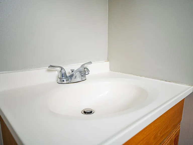 755 Wager St — Photo 18