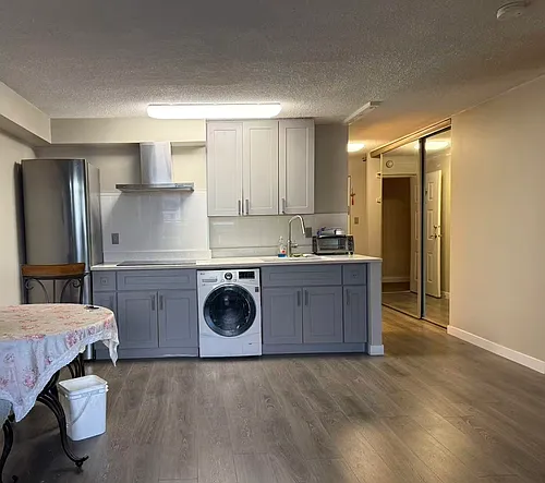 6611 Minoru Blvd #10 Photo 1