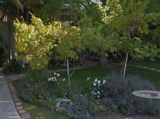 321 Lawson Pl, Glendale, CA 91202