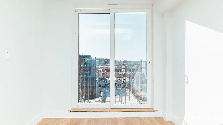 Rented by Nooklyn NYC LLC | media 4