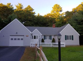 11 Beachwood Rd, Bourne, MA 02532
