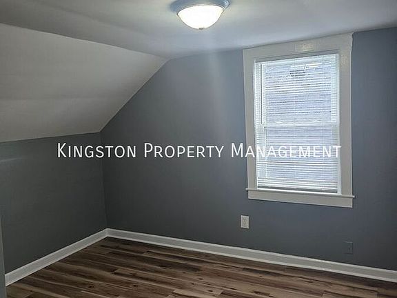 4th image of 723 Charles Ave