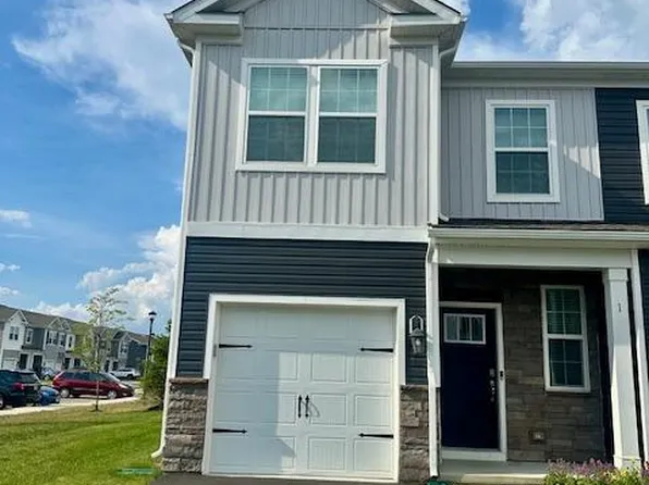 1 Reagan Ln, Mount Holly, NJ 08060