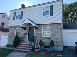 44 Brookview Ter, Bergenfield, NJ 07621