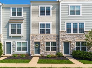 5789 Passage Creek Dr, Dublin, OH 43016