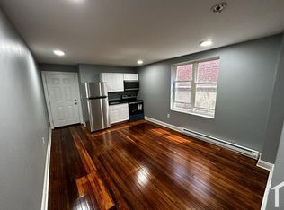 1722 Memorial Ave #3R, Philadelphia, PA