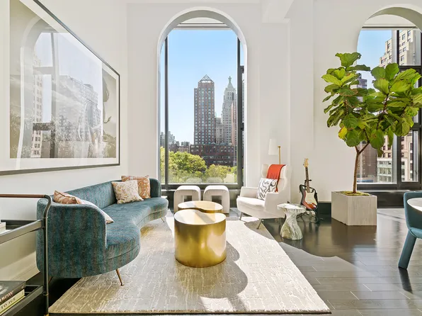 15 Union Square West 5A image 2 of 11