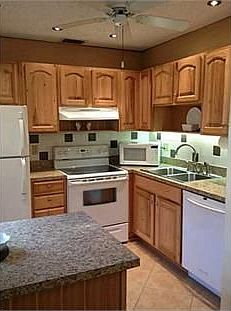 1st image of 25 Pine Arbor Ln