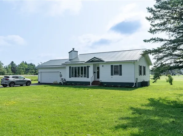 1 Kilkarney Court Dr, Gouverneur, NY 13642