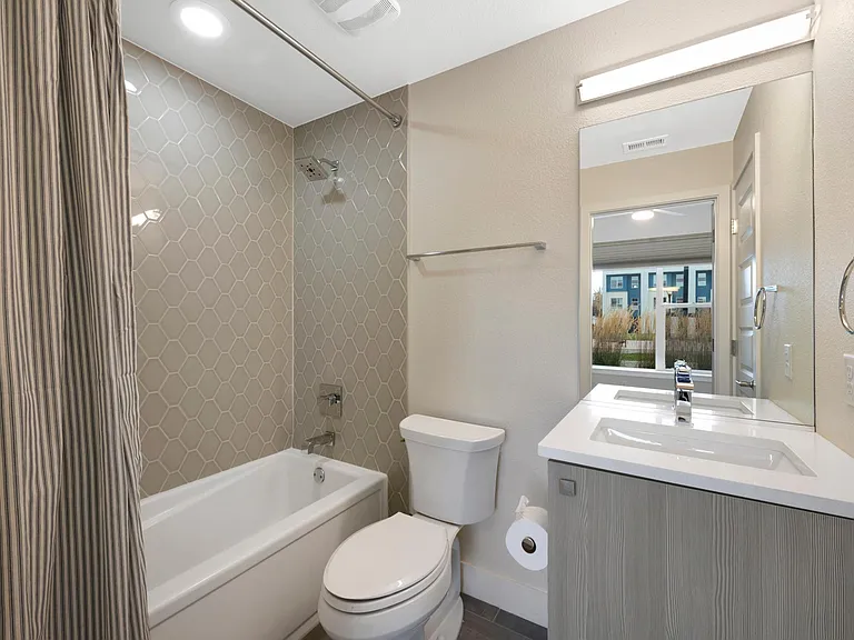 3048 Wilson Ct #2 — Photo 7