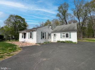 1545 Almshouse Rd, Jamison, PA 18929