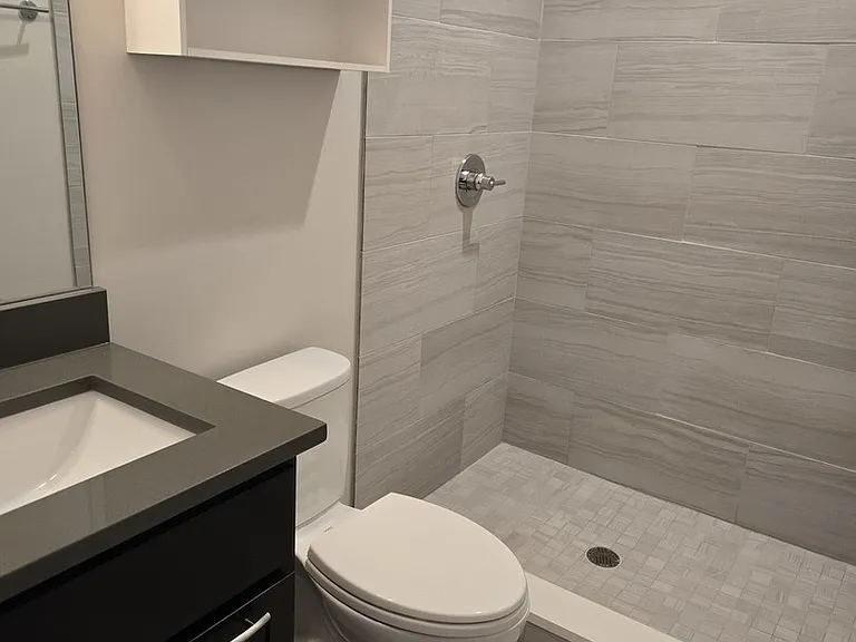 2309 N Leavitt St #3 — Photo 10