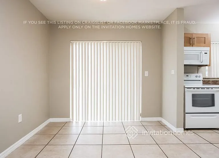 10030 SW 85th St — Photo 6