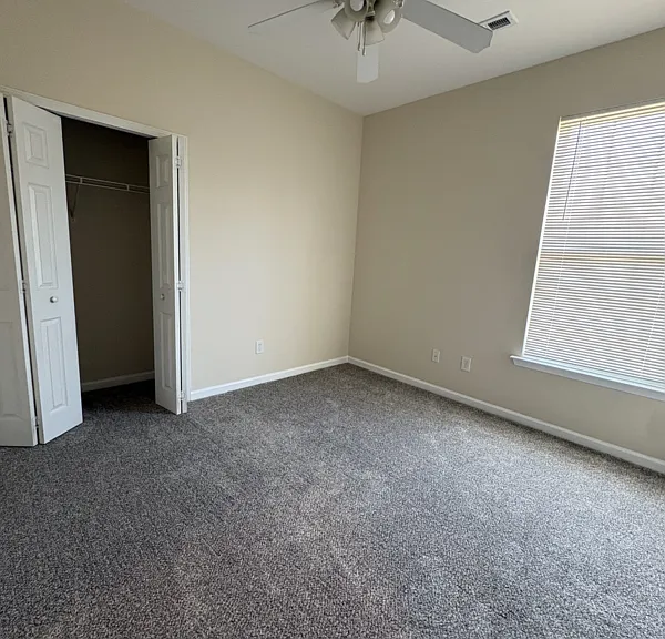 101 Brentmoor Pl — Photo 12