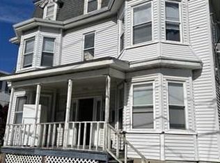 934 Middle St #2E, Fall River, MA 02721