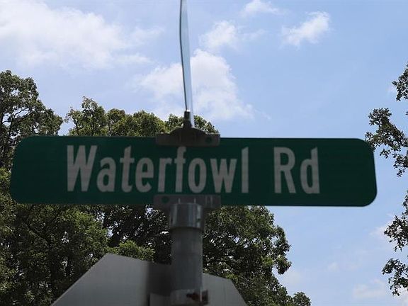 2nd image of 46 Waterfowl Rd