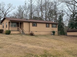 2460 Pearl Dr, Alexander City, AL 35010
