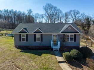 1404 Mill Springs Rd, Jonesborough, TN 37659