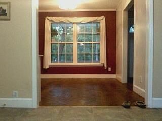 breakfast room