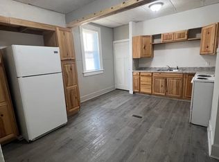 509 1/2 S 5th St, Terre Haute, IN