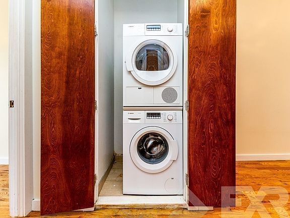 5th image of 381 Metropolitan Ave #3B