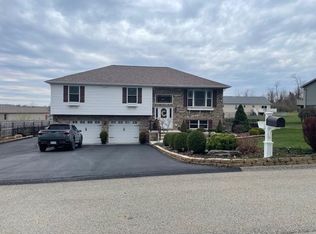 145 Hutchinson St, Uniontown, PA 15401