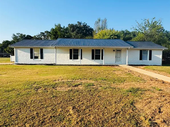 504 Imperial Dr, Florence, AL 35630