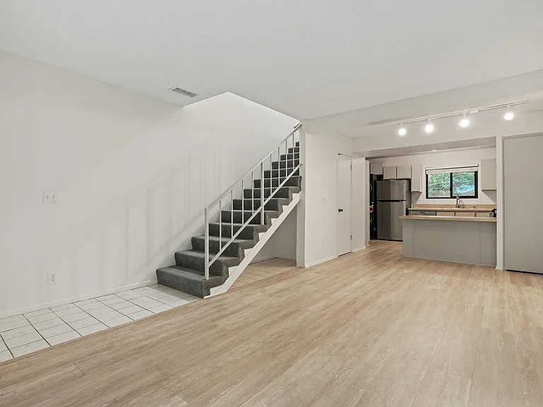 1233 Richelle Ln #A — Photo 1
